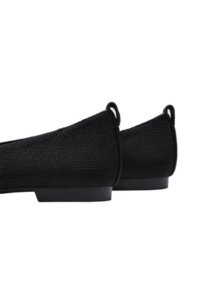 Vivaia Mini Square-toe Flats