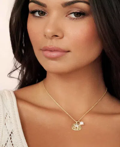 Ettika Sand Dollar Pendant Charm Necklace In Gold