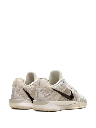 Nike Sabrina 2 "relentless
