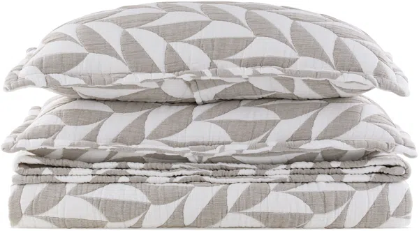 Dusen Dusen Scallop Coverlet - Thumbnail 5