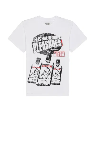 Midnight Rodeo The Pleasures T-shirt In White
