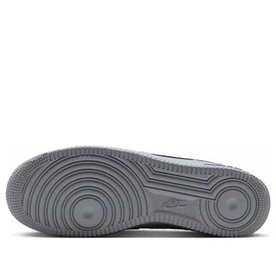 Nike Air Force 1 Sneakers With Contrast Stitch Detail In Gray