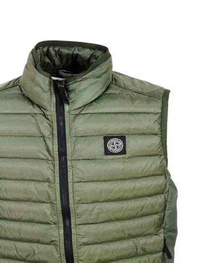 Stone Island 100 Gram Padded Sleeveless Down Vest Made Of Recycled Crisp Nylon. Zip Closure And Logo On The Chest In Green