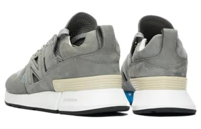 New Balance R_c1 'grey'