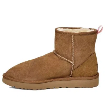Ugg (wmns)  Classic Mini Ii Graphic Logo Fleece Lined Brown