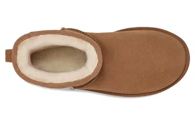 Ugg Classic Suede Logo-detail Ankle Boots