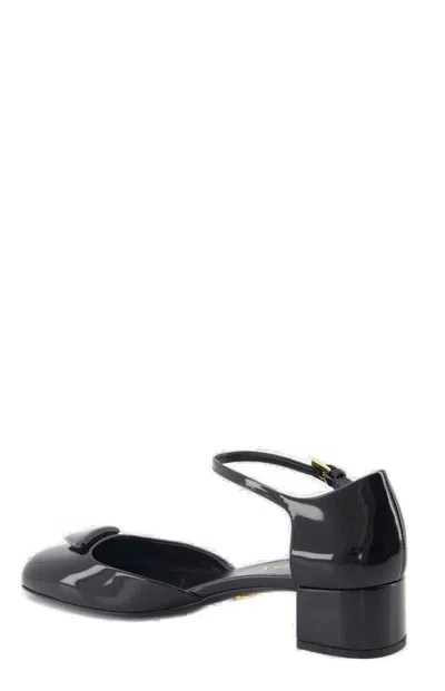 Prada Black Leather Pumps