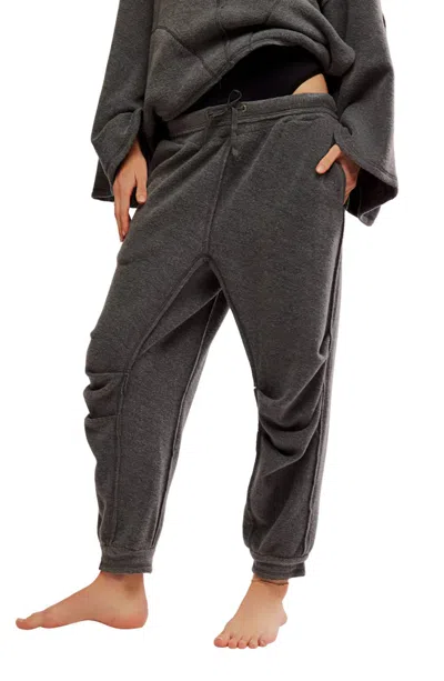 Free People Day Off Fleece Joggers In Dark Denim