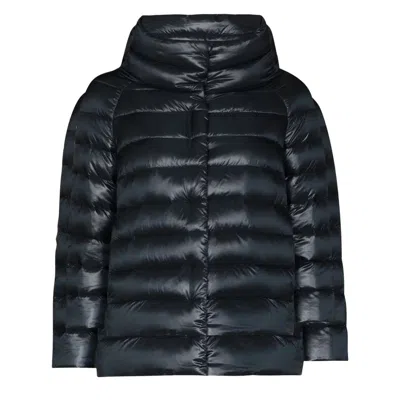 Herno Sleek Black Puffer Jacket With High Collar In Black