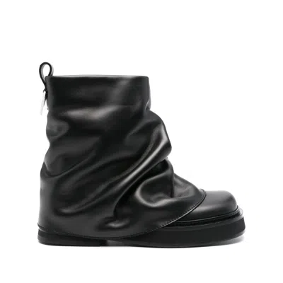 Attico 'mini Robin' Black Ankle Boots With Logo Plaque On The Rear And Pull-tab At The Heel In Blue