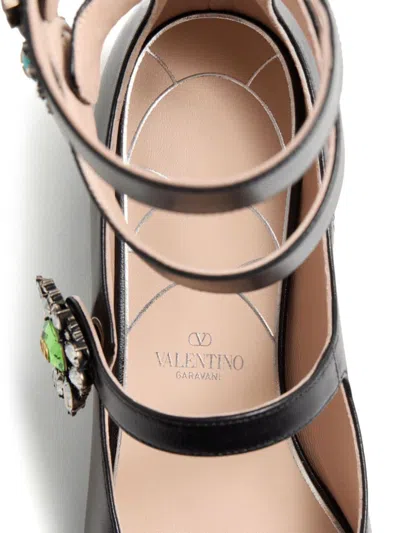 Valentino Garavani Flat Shoes In Black