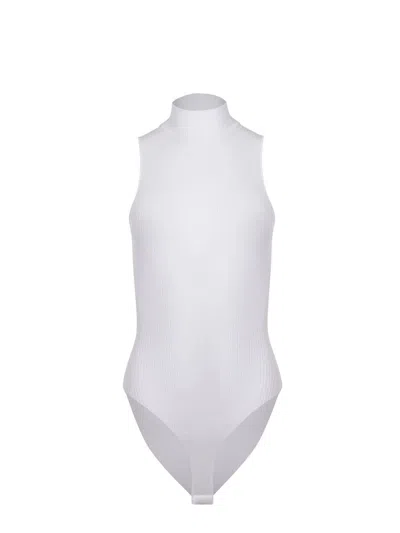 Solotre Top In White