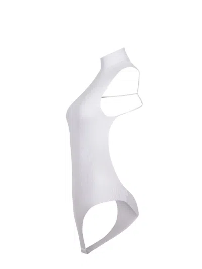 Solotre Top In White