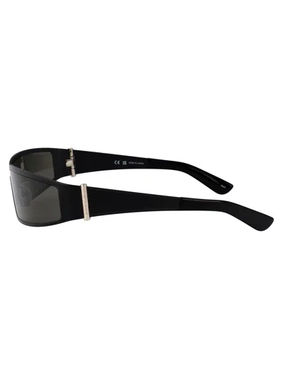 Alexander Mcqueen Am0491s Sunglasses In Black