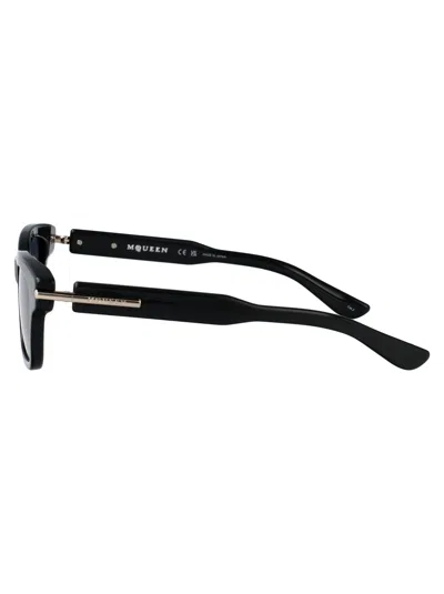 Alexander Mcqueen Green-green-grey Recycled Acetate Sunglasses In Black