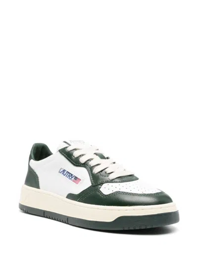 Autry "medalist Low" Woman Sneakers