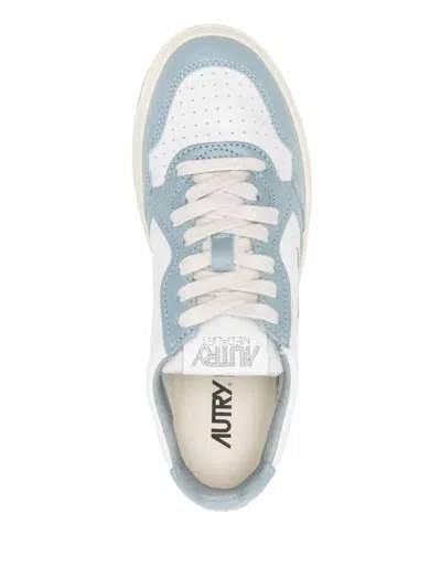 Autry "medalist Low" Woman Sneakers