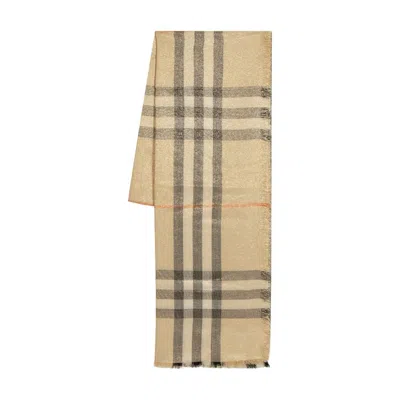 Burberry Timeless Chic Scarfs In Green