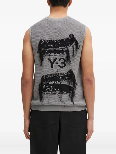 Y-3 Textured Sleeveless Sweater In Gray