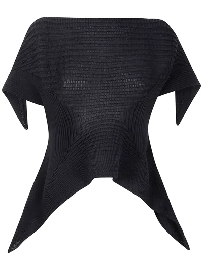 Homme Plisse Subdued Top In Black