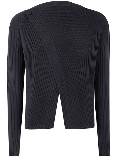 Homme Plisse Subdued Top In Black