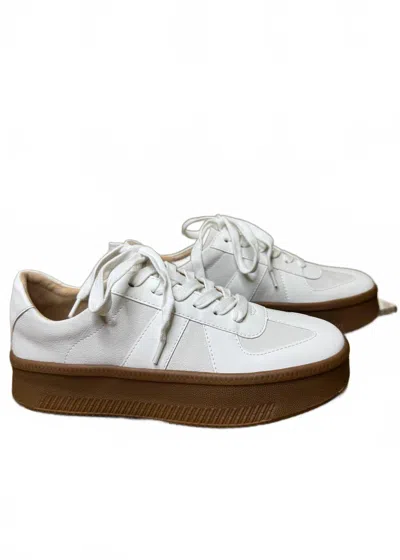 Matisse Women's Warwick Sneaker In White In White