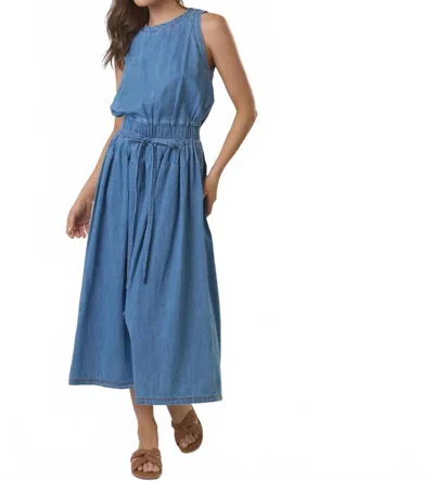 Lalavon Everyday Denim Midi Dress In Blue