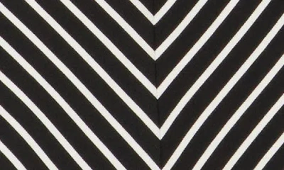 Elie Tahari Stripe Peak Lapel Cotton & Linen Blend Blazer