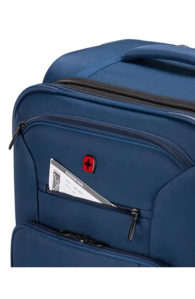Swissgear Wenger 7062 24-inch Spinner Luggage