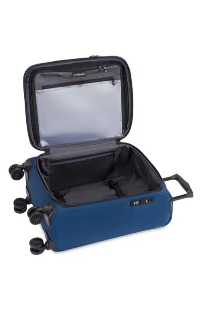 Swissgear Wenger 7062 19-inch Carry-on Spinner Luggage