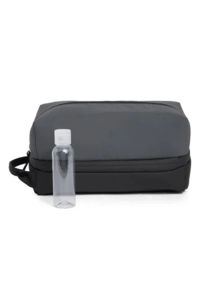 Original Penguin Zip Dopp Kit