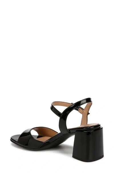 Naturalizer Daisy Block Heel Sandal