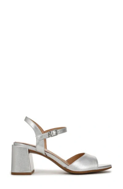 Naturalizer Daisy Block Heel Sandal