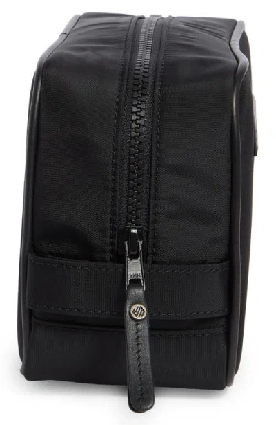 Johnston & Murphy Nylon Travel Dopp Kit