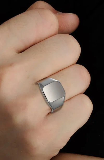 Van Heusen Signet Ring