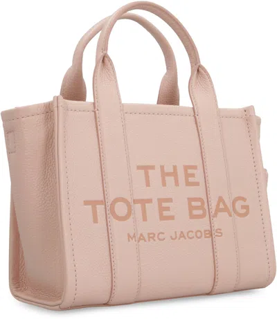 Marc Jacobs Women's Stylish And Versatile Fabric Bag