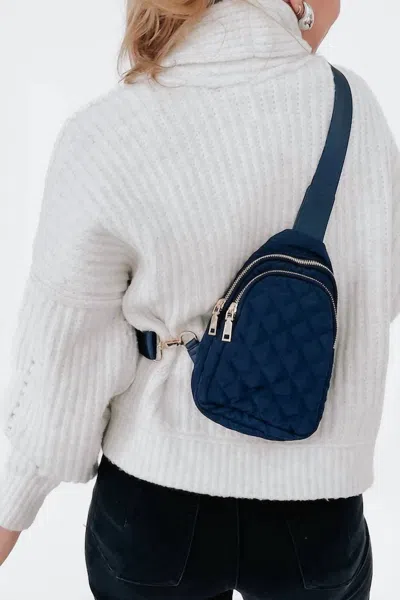 Pretty Simple Women's Pinelope Puffer Bum Bag In Navy