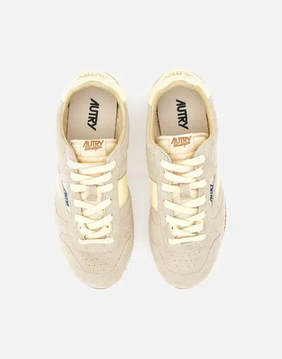 Autry 'windspin Low' Grey Sneaker With Logo On The Side And On The Heel