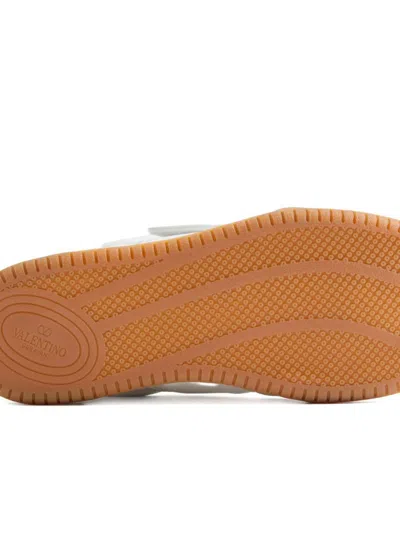 Valentino Sneaker Low Top Joie De Jouer White In White