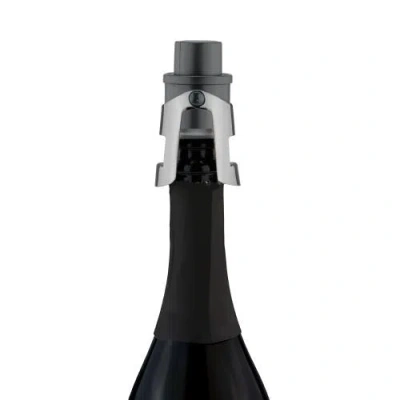 Innovine Champagne Saver