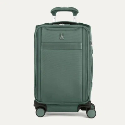 Travelpro Versapack + Lightweight Softside Expandable 21" Carry On Spinner Luggage