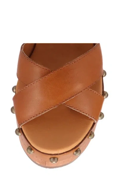 Dingo Lotus Ankle Strap Platform Sandal