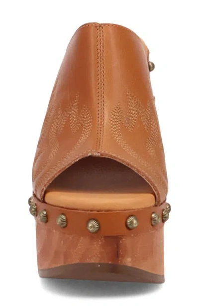 Dingo Free Spirit Platform Slide Sandal