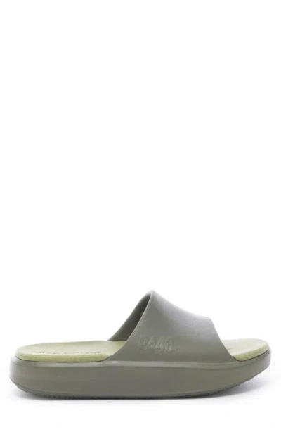 P448 Riviera Slide Sandal