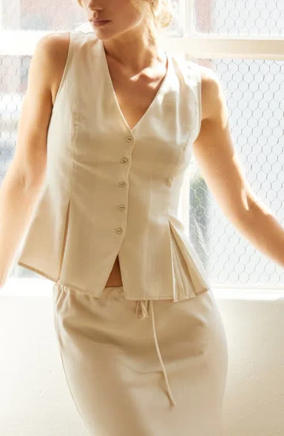 Crescent Pleated Lyocell Vest