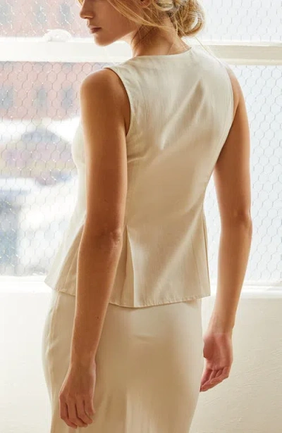 Crescent Pleated Lyocell Vest