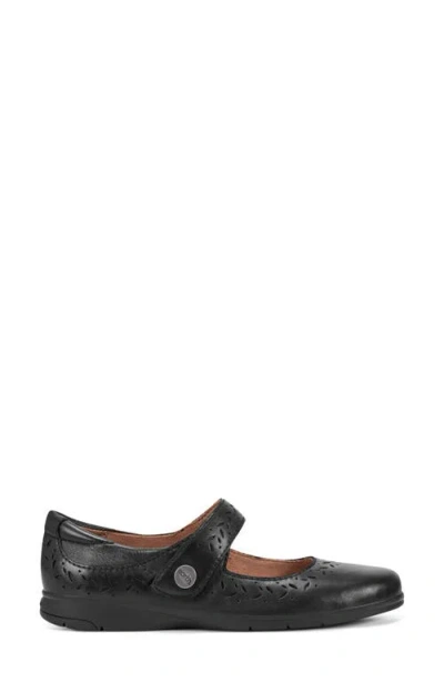 Earth ® Kinsey Mary Jane Flat