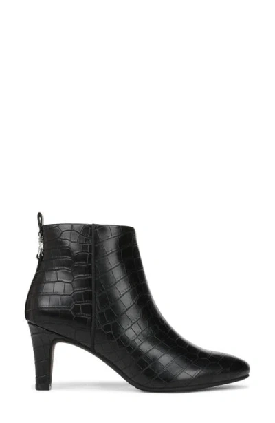 Lifestride Glow Bootie In Black