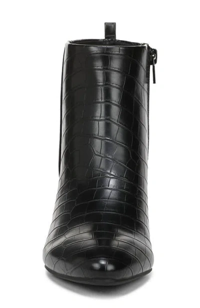 Lifestride Glow Bootie In Black