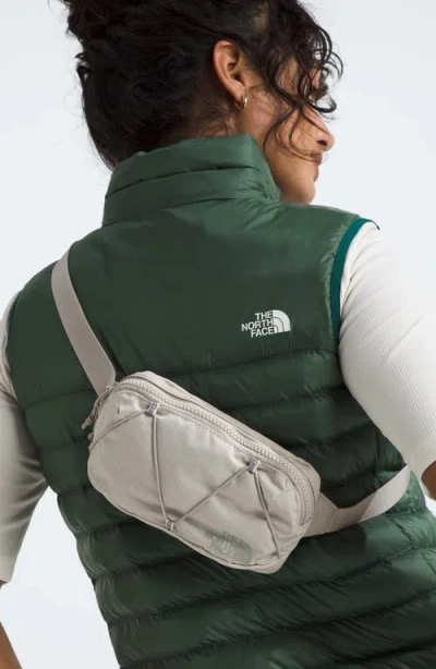 The North Face Terra Lumbar 1-liter Belt Bag